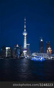Buildings at the waterfront, Oriental Pearl Tower, Huangpu River, Lujiazui, The Bund, Shanghai, China