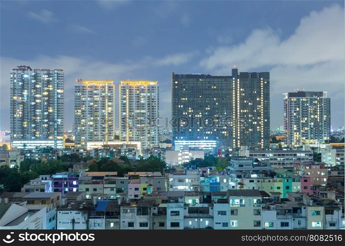 Buildings in Bangkok Tallest building in Bangkok during the night.