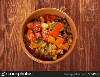 Bulgarian and romanian vegetables Country stew - gyuvech.farmhouse kitchen