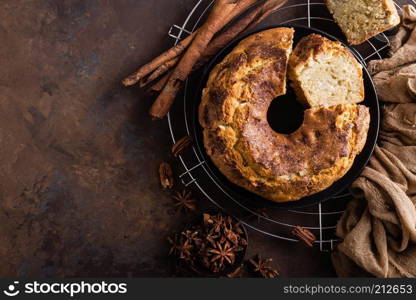 Bundt cake with cinnamon and nuts