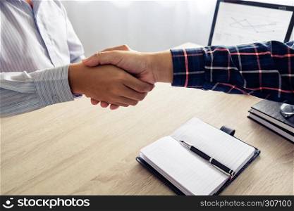 business people Negotiating agreement in business, successful dealing.