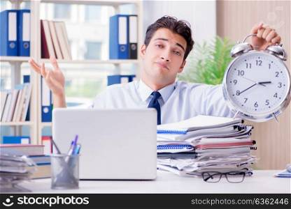 Businessman missing deadline for deliverables in office