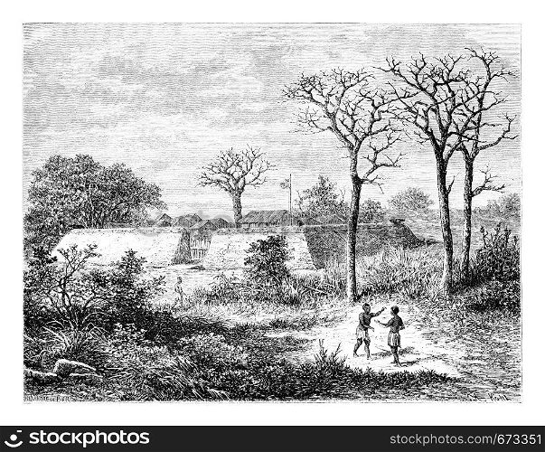 Caconda in Angola, Southern Africa, drawing by De Bar based on a sketch by Serpa Pinto, vintage engraved illustration. Le Tour du Monde, Travel Journal, 1881