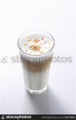 Cafe latte of hazel nuts