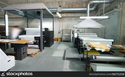 Calender transfer machine for textile fashion print. Calender transfer machine factory for textile fashion printing industry