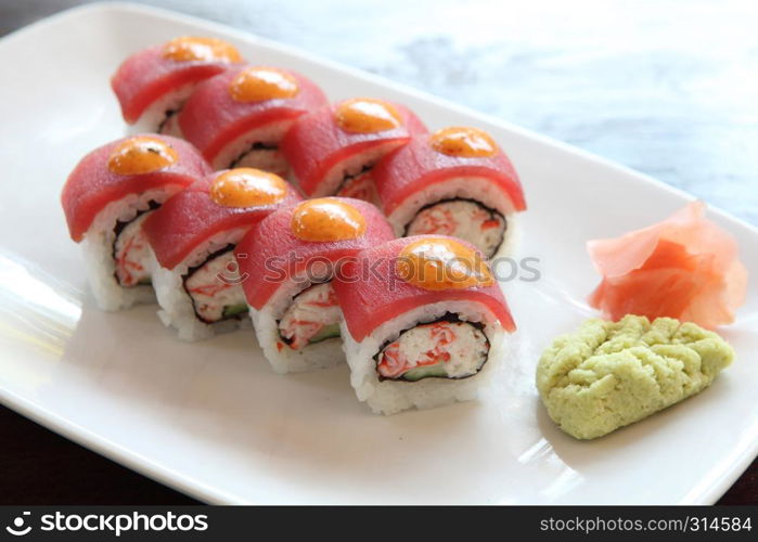 california rolls with salmon and avocado