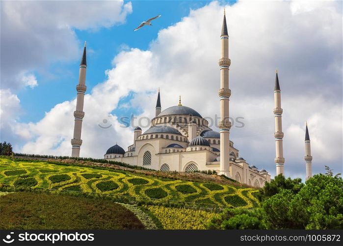 Camlica Mosque on the picturesque hill of Istanbul, Turkey.