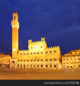 Campo Square and Mangia Tower, Siena, Italy