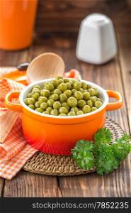 Canned peas