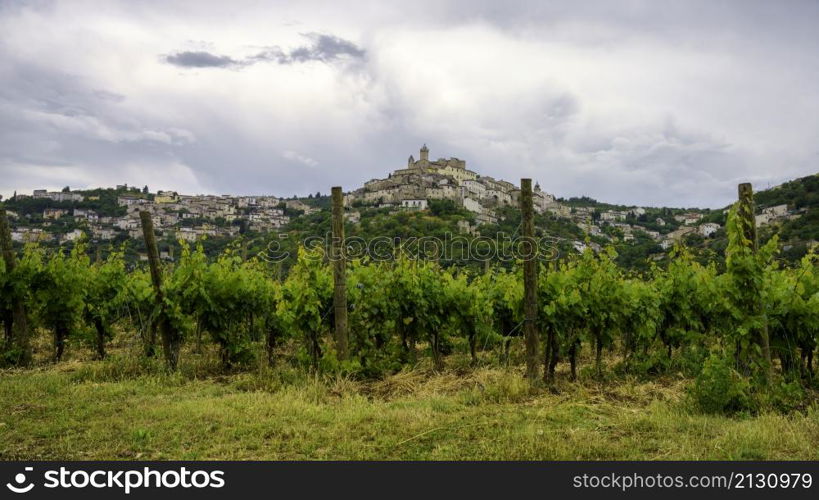 Capestrano, L Aquila province, Abruzzo, Italy: view of the historic town