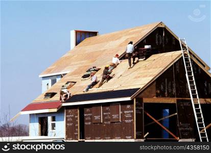 Carpenter Putting roof on new home in MD