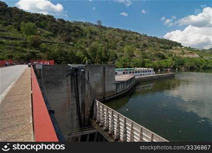 Carrapatelo barrage, Douro valley, north of Portugal.