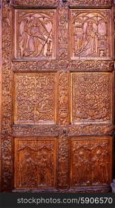 Cathedral of Leon carved door in Castilla at Spain