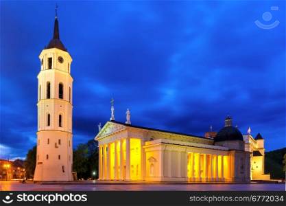 Cathedral Square, Cathedral Basilica of St Stanislaus and St Vladislav and bell tower in the evening, Vilnius, Lithuania, Baltic states.