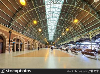 Central railway station in Sydney is quiet and empty with people during covid 19 lock down, people stay at home. Australia:28-03-2020