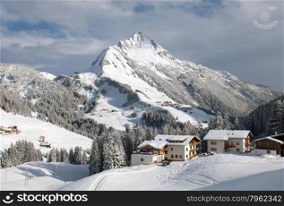 Chalets and farmhouses, near Mount Biberkopf, Warth am Alberg, Vorarlberg, Austria