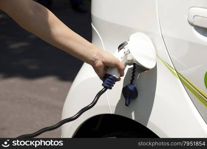 Charging battery of an electric car