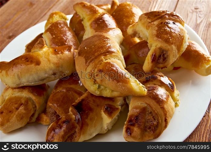 Cheese crescents -pie cheese