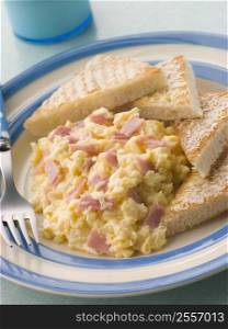 Cheesy Scrambled Egg with Ham and Toasted Triangles