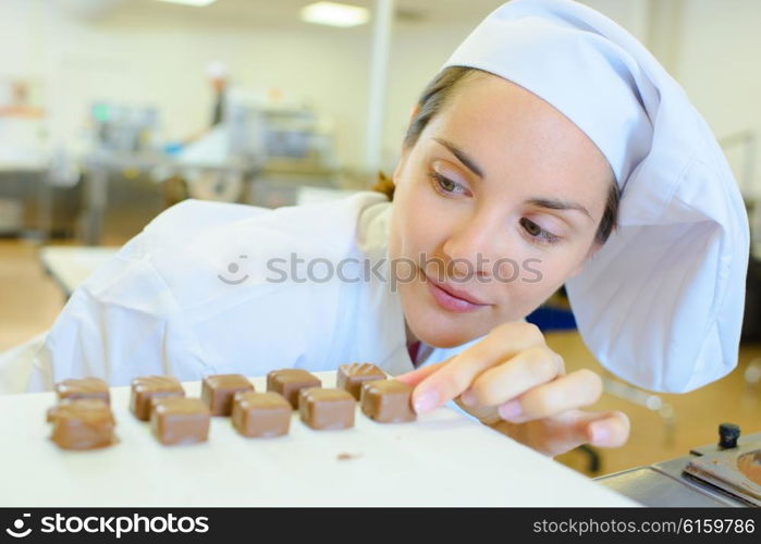 Chef lining up toffees