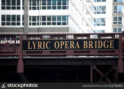 Chicago, Lyric Opera Bridge