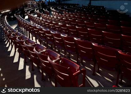 Chicago, The Pritzker Pavilion - rows of seats