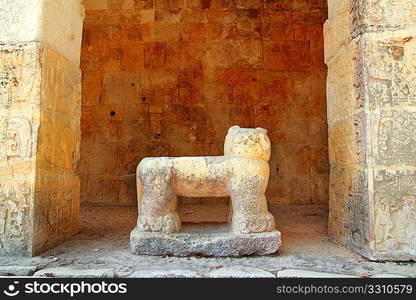 Chichen Itza Jaguar throne Mayan temple figure Mexico Yucatan