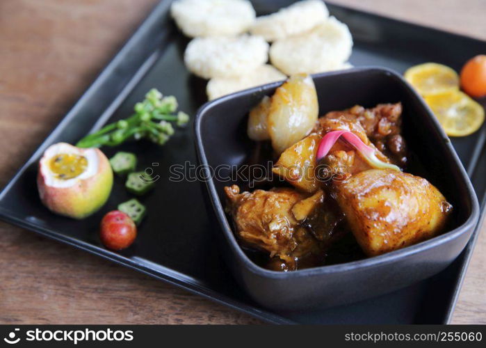 chicken massaman curry, thai cuisine