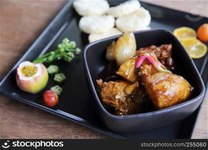 chicken massaman curry, thai cuisine