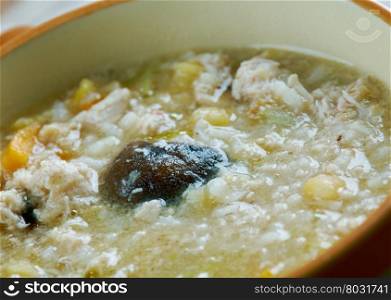 Chicken pot - Huehnertopf - German chicken soup with rice and peas