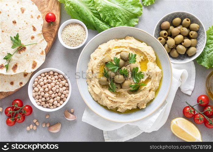 Chickpea hummus with green olives