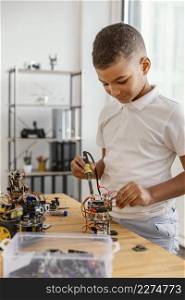 child making robot