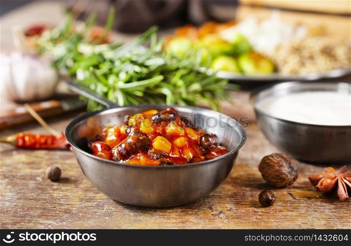 Chili con carne. Mexican stew with beans