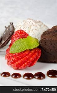 Chocolate flan with strawberries and chocolate, a wonderful dessert