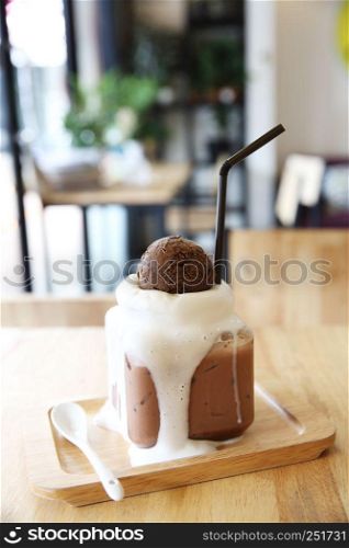 chocolate milk shake with ice cream