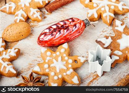 Christmas gingerbread cookies with festive decoration.Christmas and New Year concept. Homemade christmas cookies