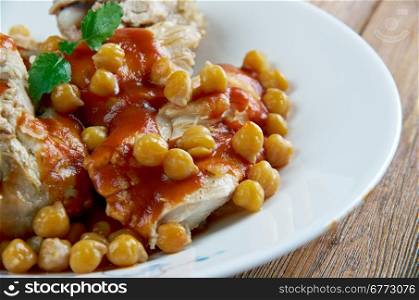 chtitha poulet - Chicken stew with chickpeas and sauce. Algerian cuisine
