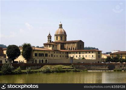 Church at the waterfront, Santo Spirito di Firenze, Oltrarno, Florence, Tuscany, Italy