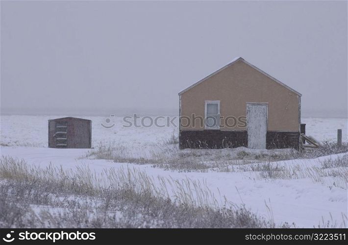 Churchill Northern Manitoba Hut