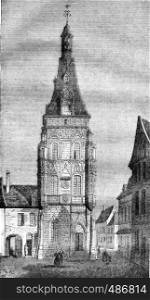 City Hotel Dreux, department of Eure et Loir, vintage engraved illustration. Magasin Pittoresque 1836.