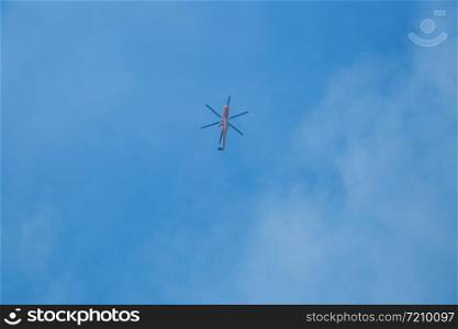 City Moni Osiou Patapiou, Greek Republic. Helicopter flies to extinguish fire. 14. Sep. 2019