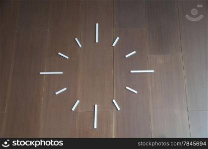 clock without numbers on the wall