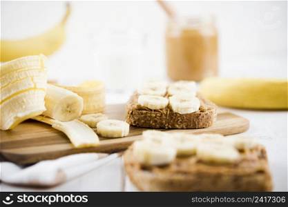 close up bread slices with banana
