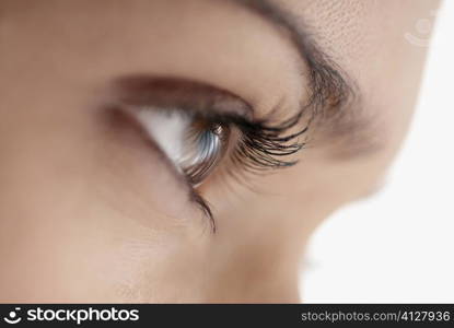 Close-up of a young woman&acute;s eye