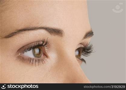Close-up of a young woman&acute;s eyes