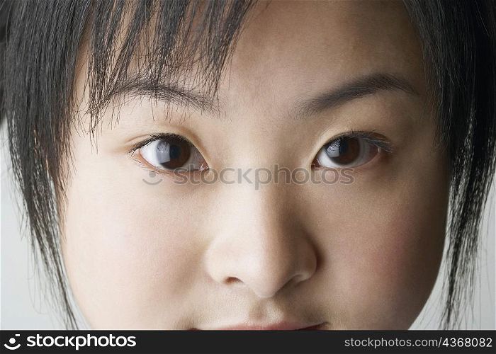 Close-up of a young woman&acute;s face