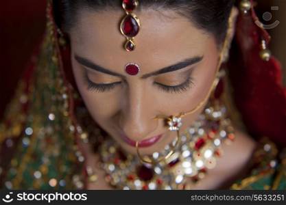 Close up of beautiful bride&rsquo;s bindi