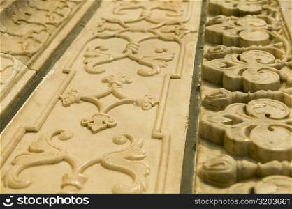 Close-up of carvings on the wall, Taj Mahal, Agra, Uttar Pradesh, India
