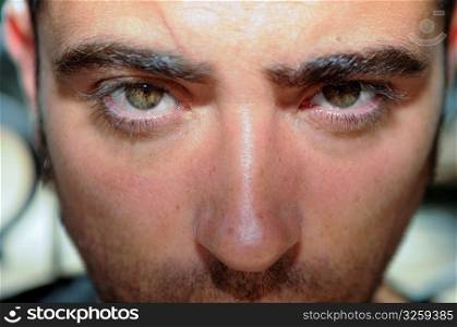Close-up of man&acute;s eyes
