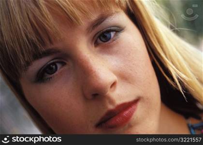 Close Up of Young Woman&acute;s Face